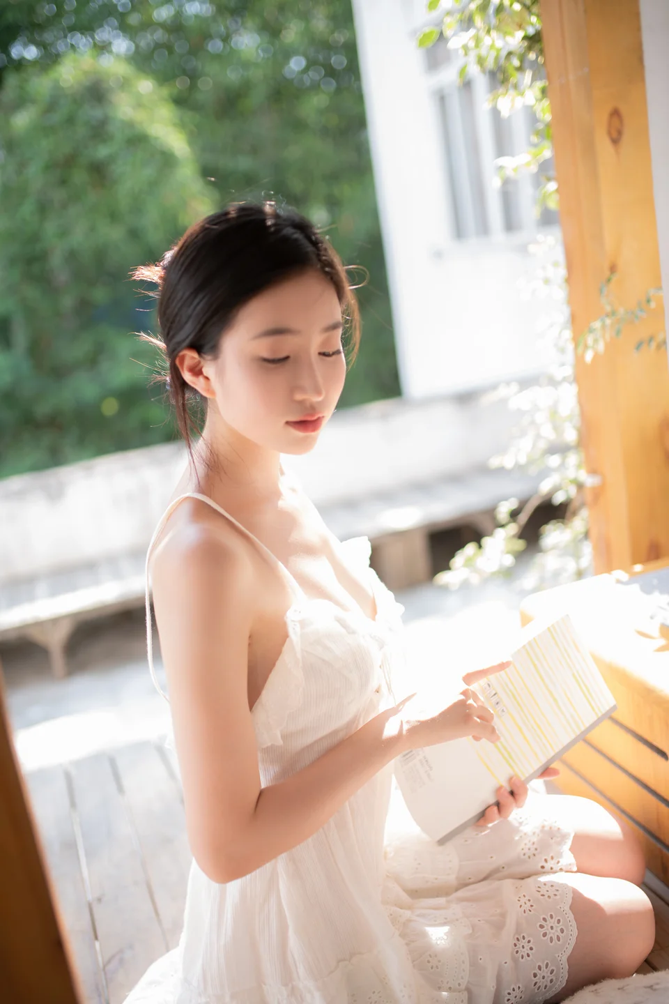 年年 - 夏日物语 [37P-148MB] tg@simisebaisi 【丝足阁】032.webp